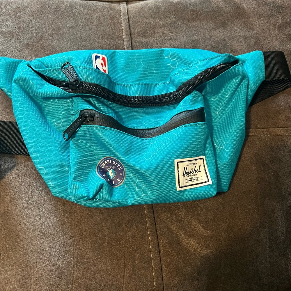New  Herschel Supply Company Blue Fanny Pack with Charlotte 2019 Patch